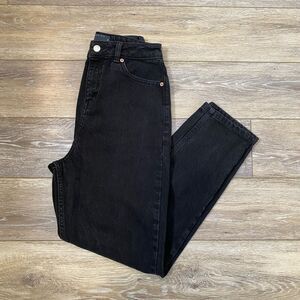 ASOS Black Denim Mom Jeans Sz 26